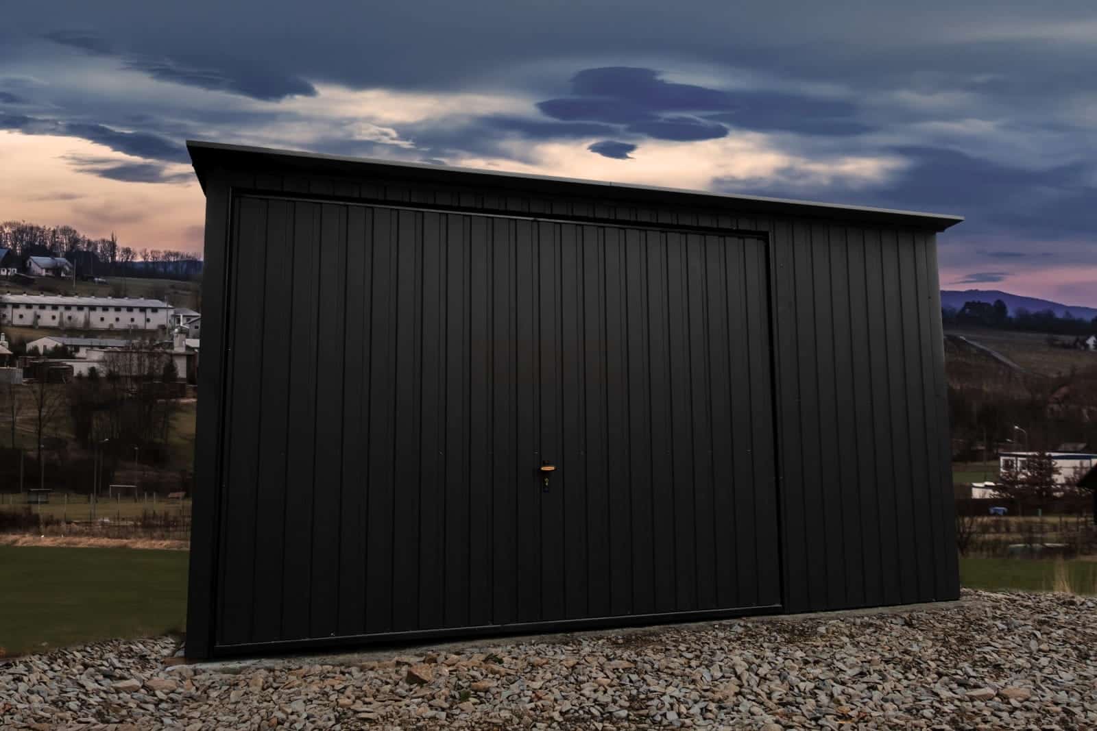 Cheap steel garages